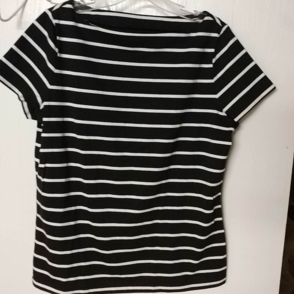 💖 $5 Talbots striped shirt. Medium.
